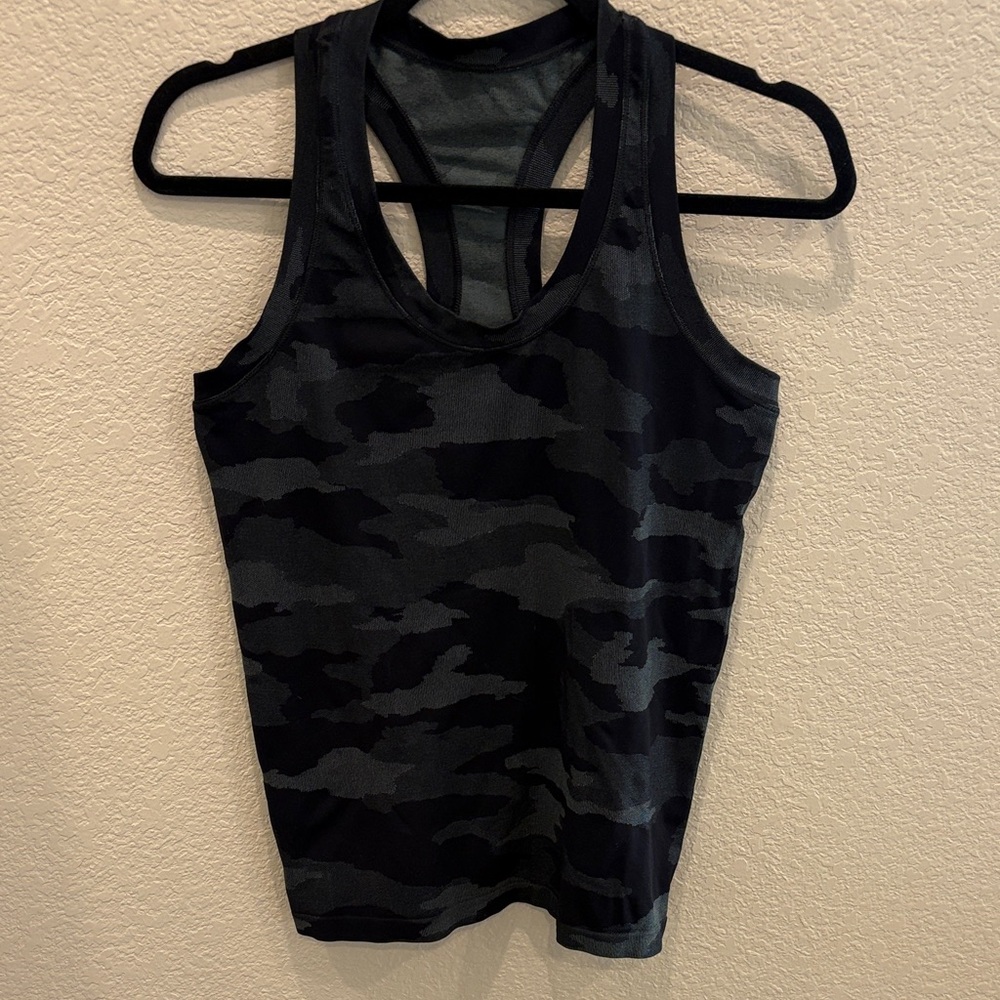 Athleta Black Camouflage Tank Top